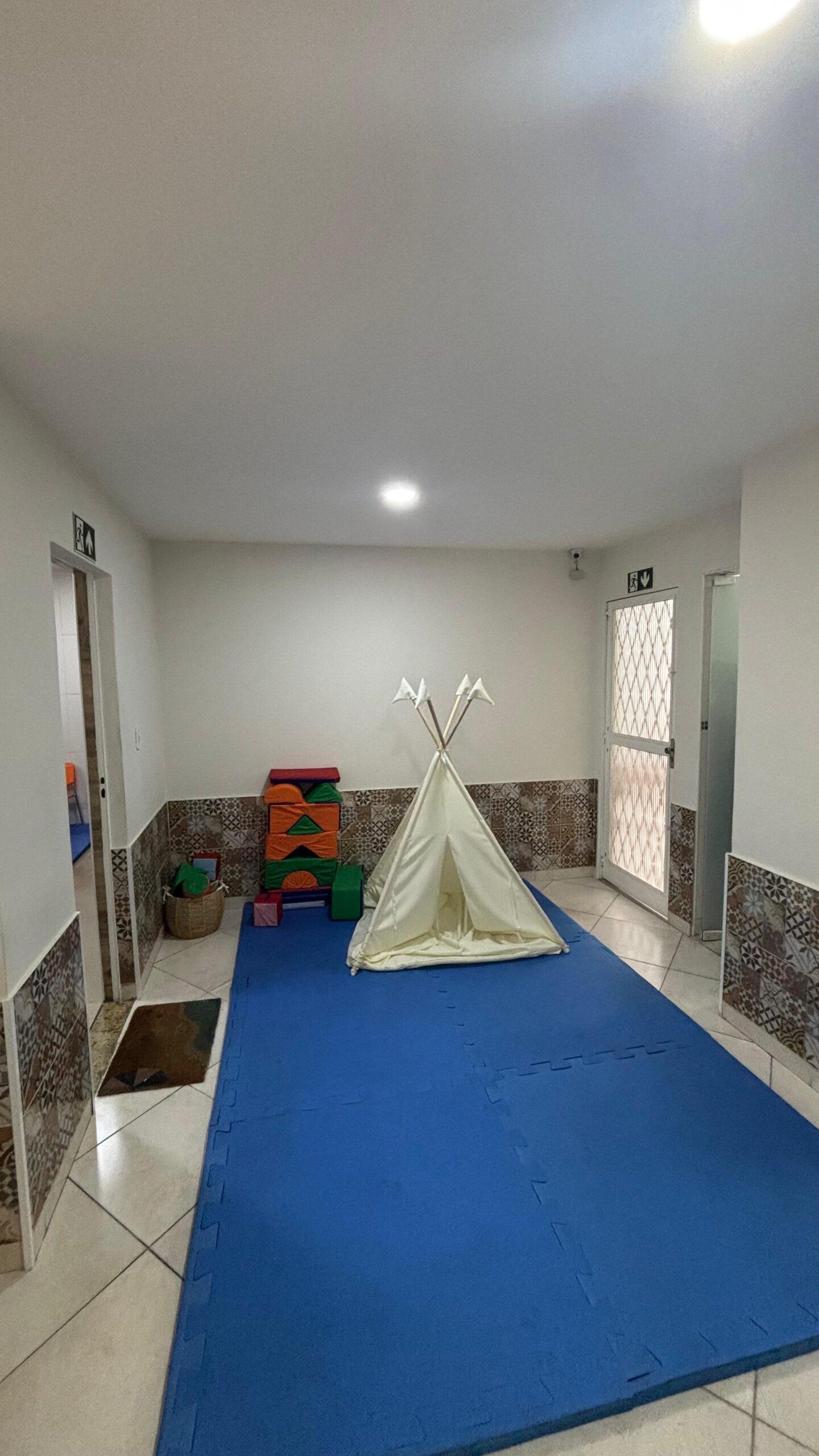 Cl&iacute;nica Azul Marinho &mdash; foto 9